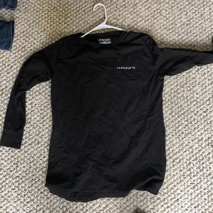Alphalete performance fit long sleeve